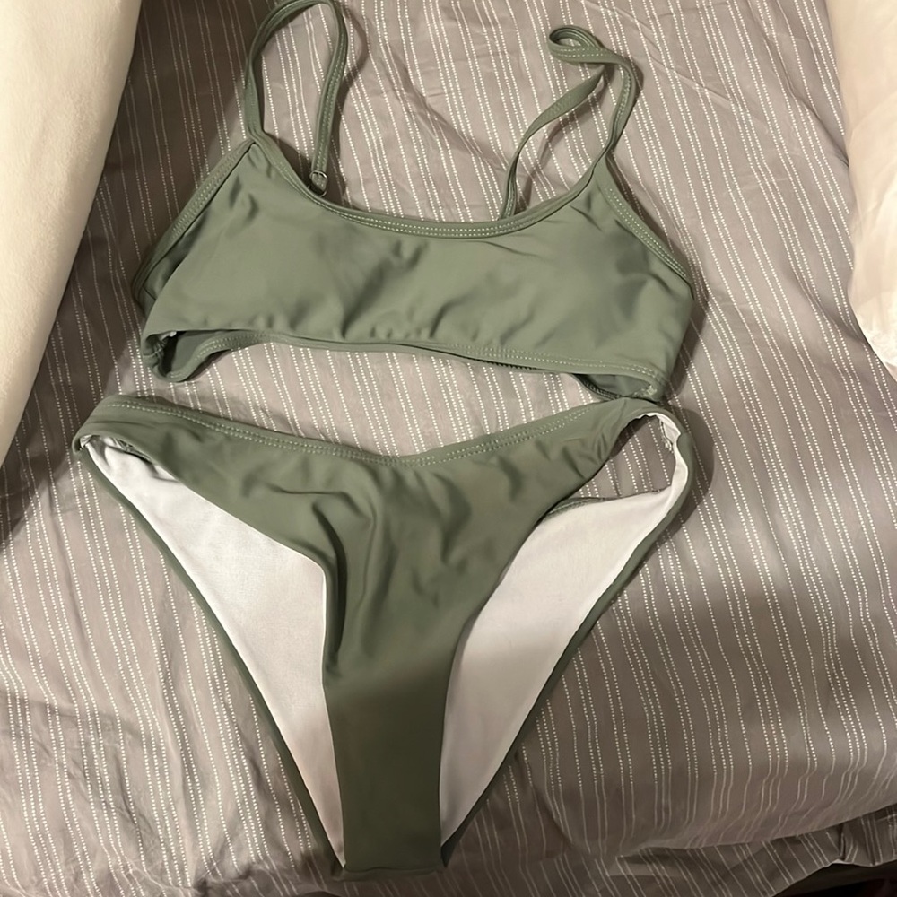 sise xs shein bikini